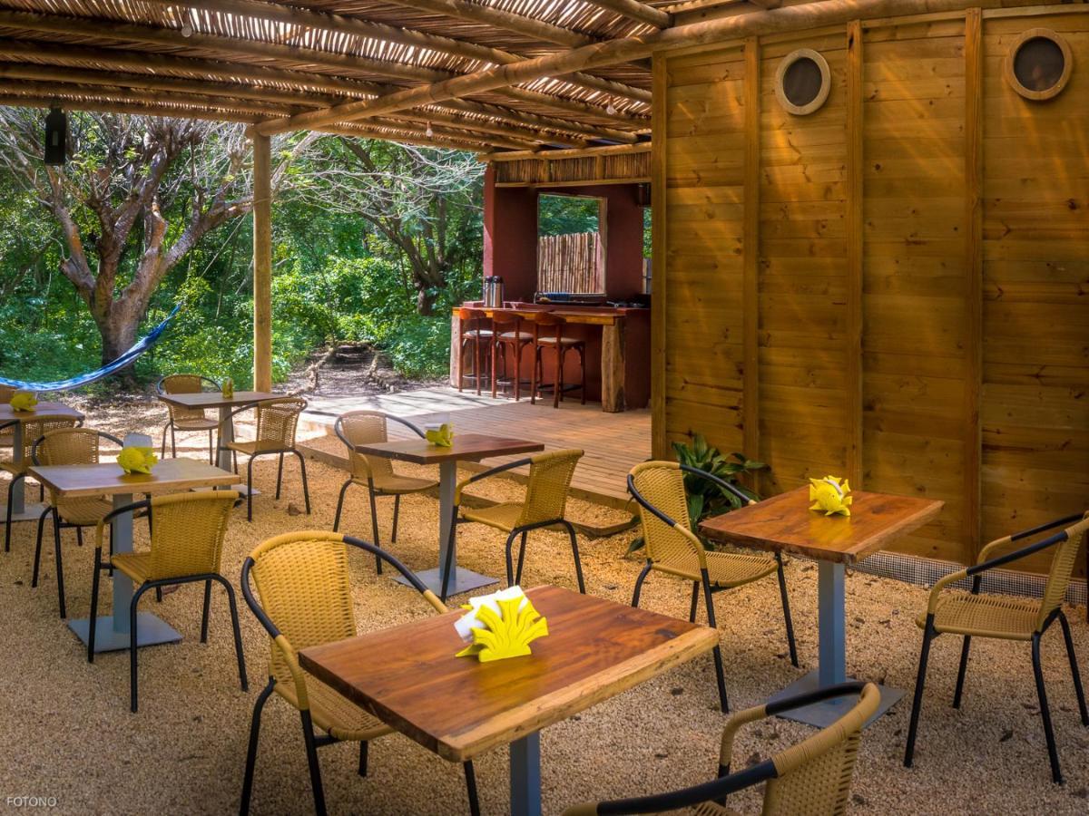 Отель Cayuco Camping Baru Santa Ana  Экстерьер фото