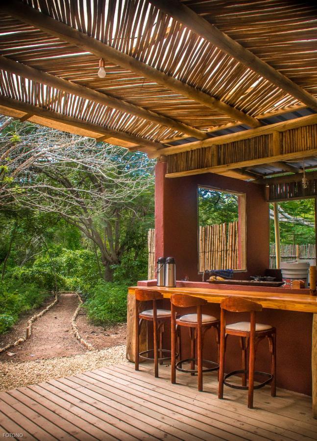 Отель Cayuco Camping Baru Santa Ana  Экстерьер фото