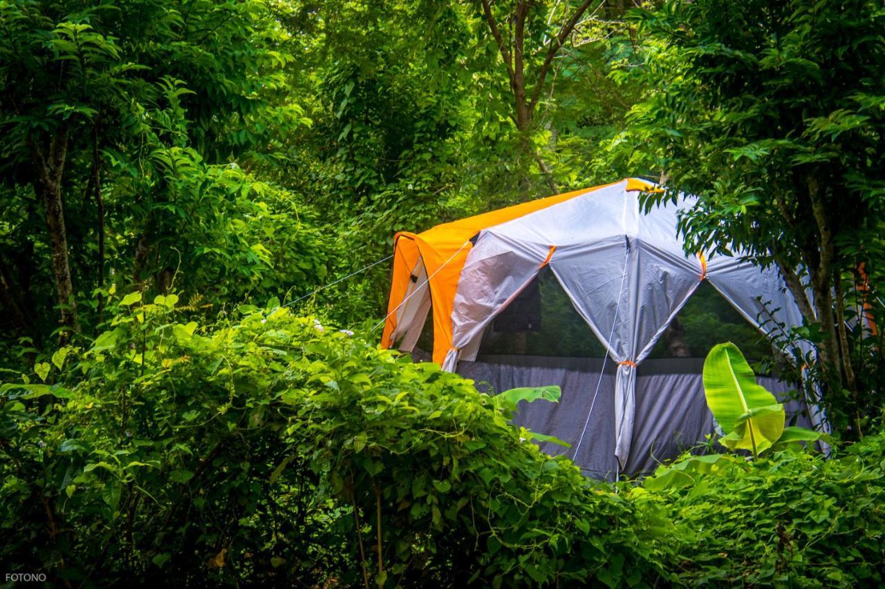 Отель Cayuco Camping Baru Santa Ana  Экстерьер фото